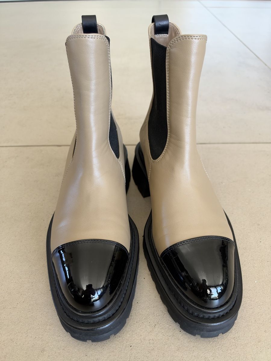 Chanel Scarpe da donna: Chanel leather ankle boots size 37 – Nuovo (secondo la descrizione) da Cologny venduto da sab_xh7v
