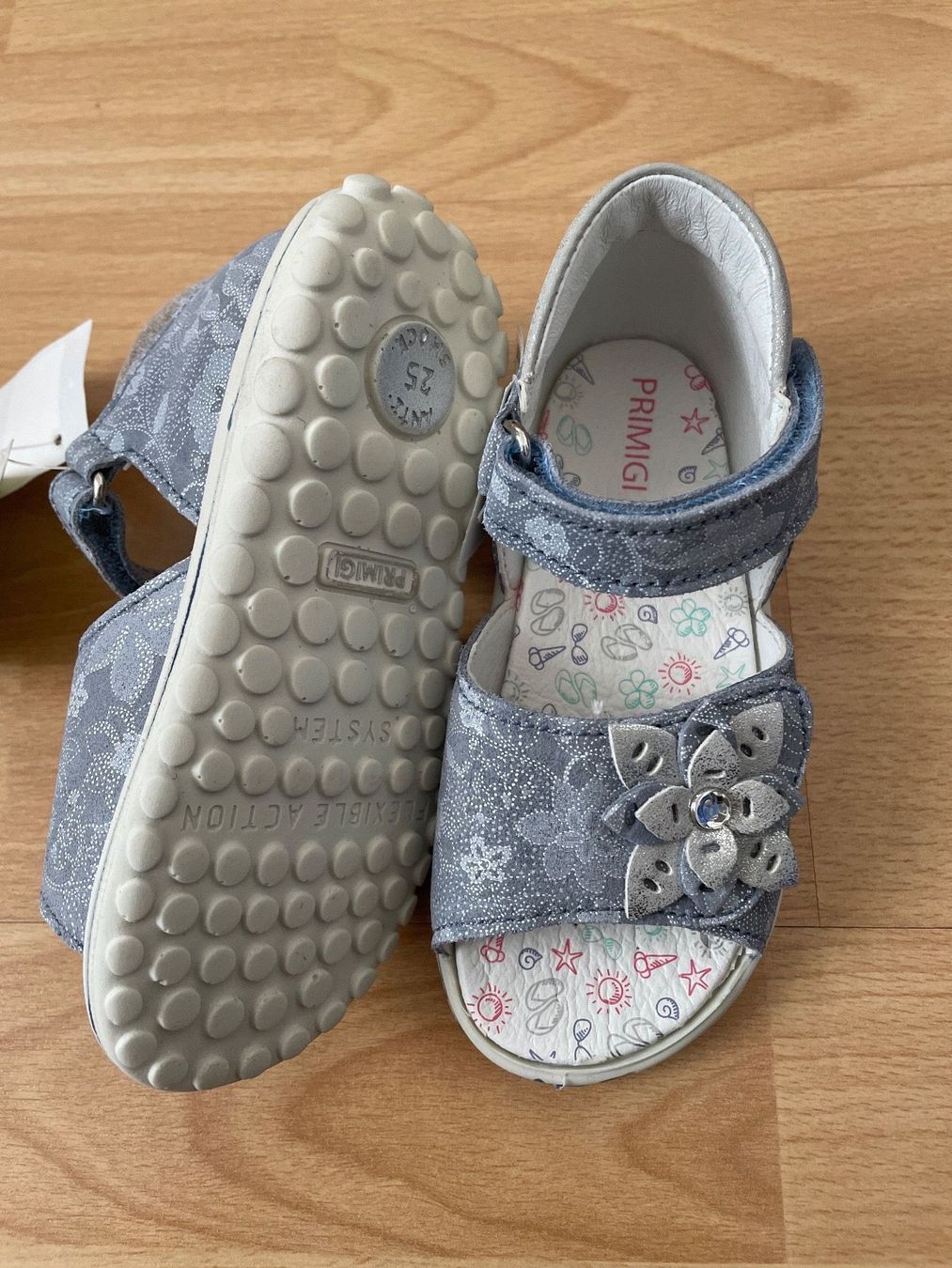 Primigi Schuhe für Mädchen: Primigi Sandalen Gr. 25 NEU – Neu und originalverpackt aus Waltenschwil von hansnine 3