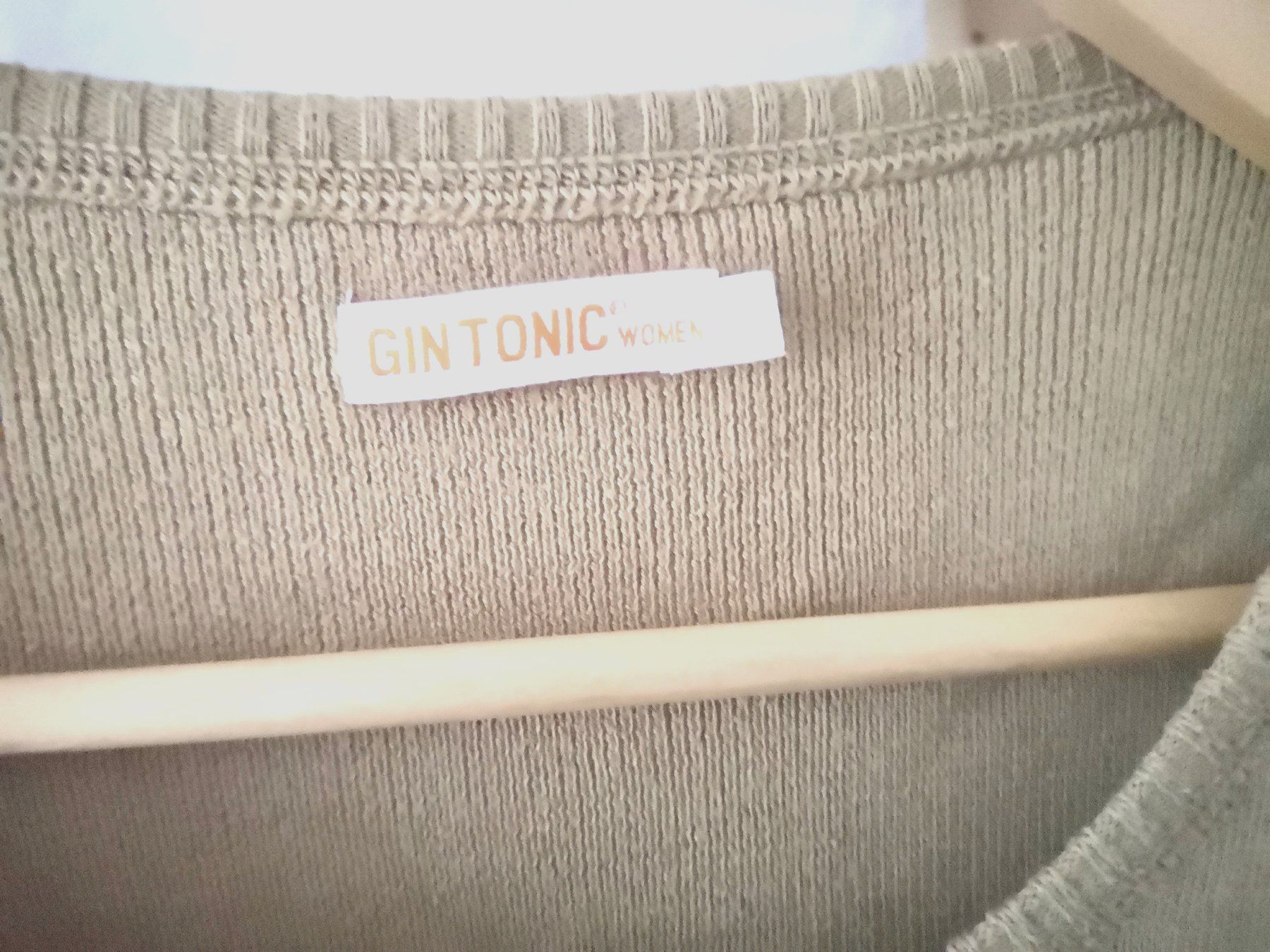Maglioni & Felpe: GIN TONIC schlichter Pulli 3/4 Arm Gr. S senf farben – Nuovo (secondo la descrizione) da Münsingen venduto da Nik_und_Kat 2