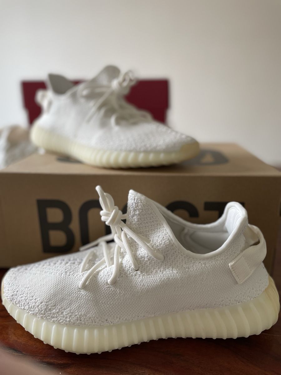 Adidas Herrenschuhe: Adidas Yeezy Boost V2 Cream White – Neu und originalverpackt aus Dübendorf von fhlagcao