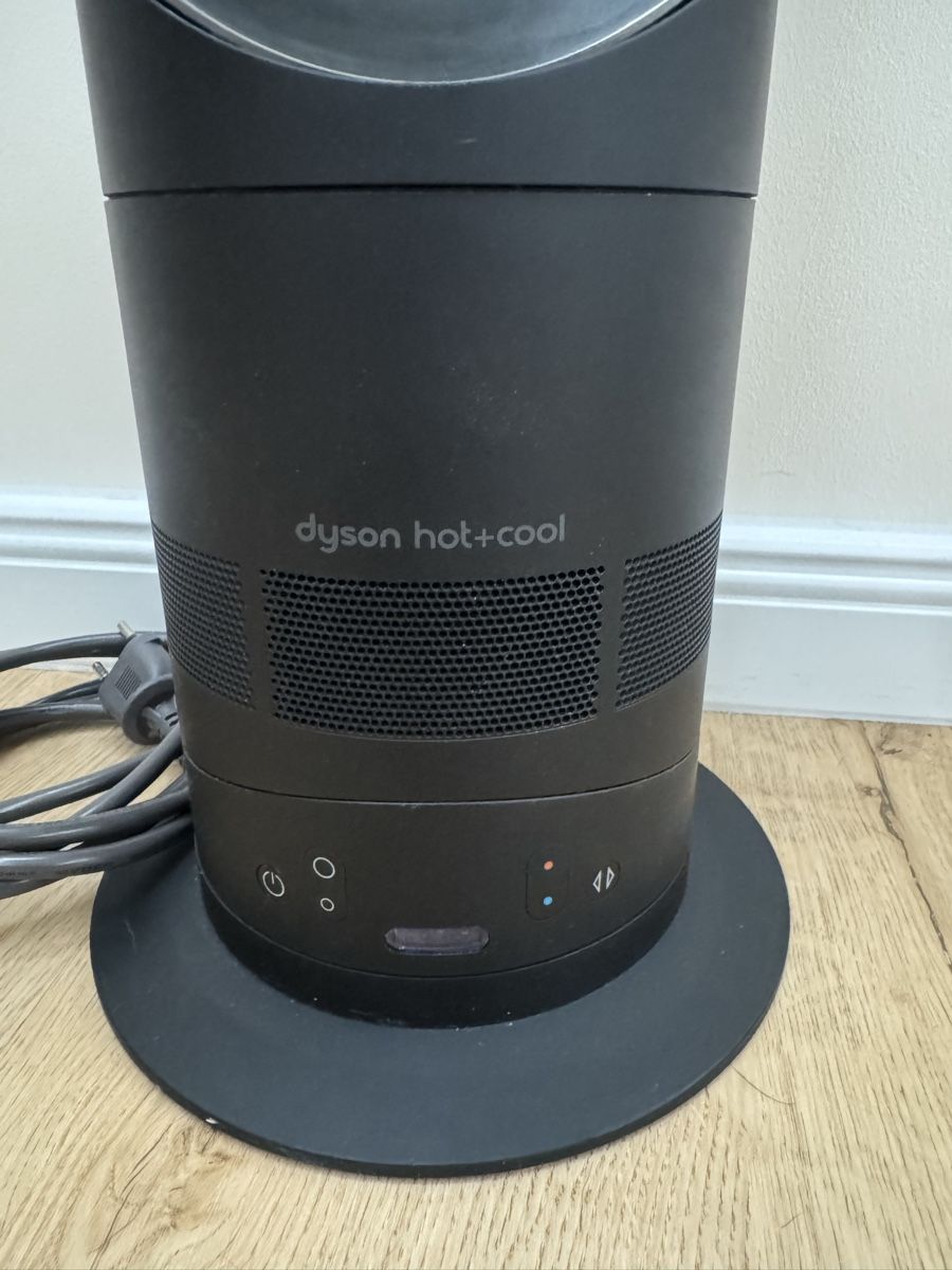Dyson Purificateurs d'air: Dyson Luftreiniger Hot+Cool schwarz – D'occasion à Oberentfelden par 85h5 1