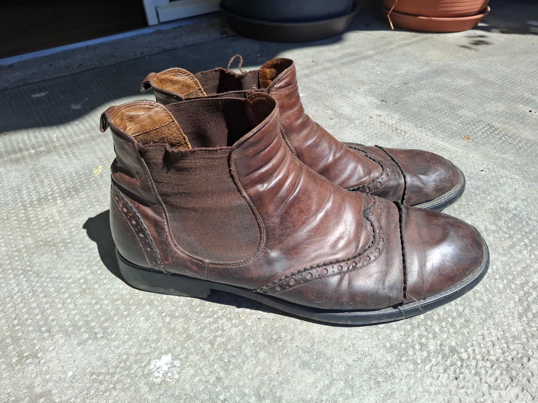 Think Scarpe da uomo: Think Chelsea Boots (45) – Usato da Basel venduto da gillussiuss