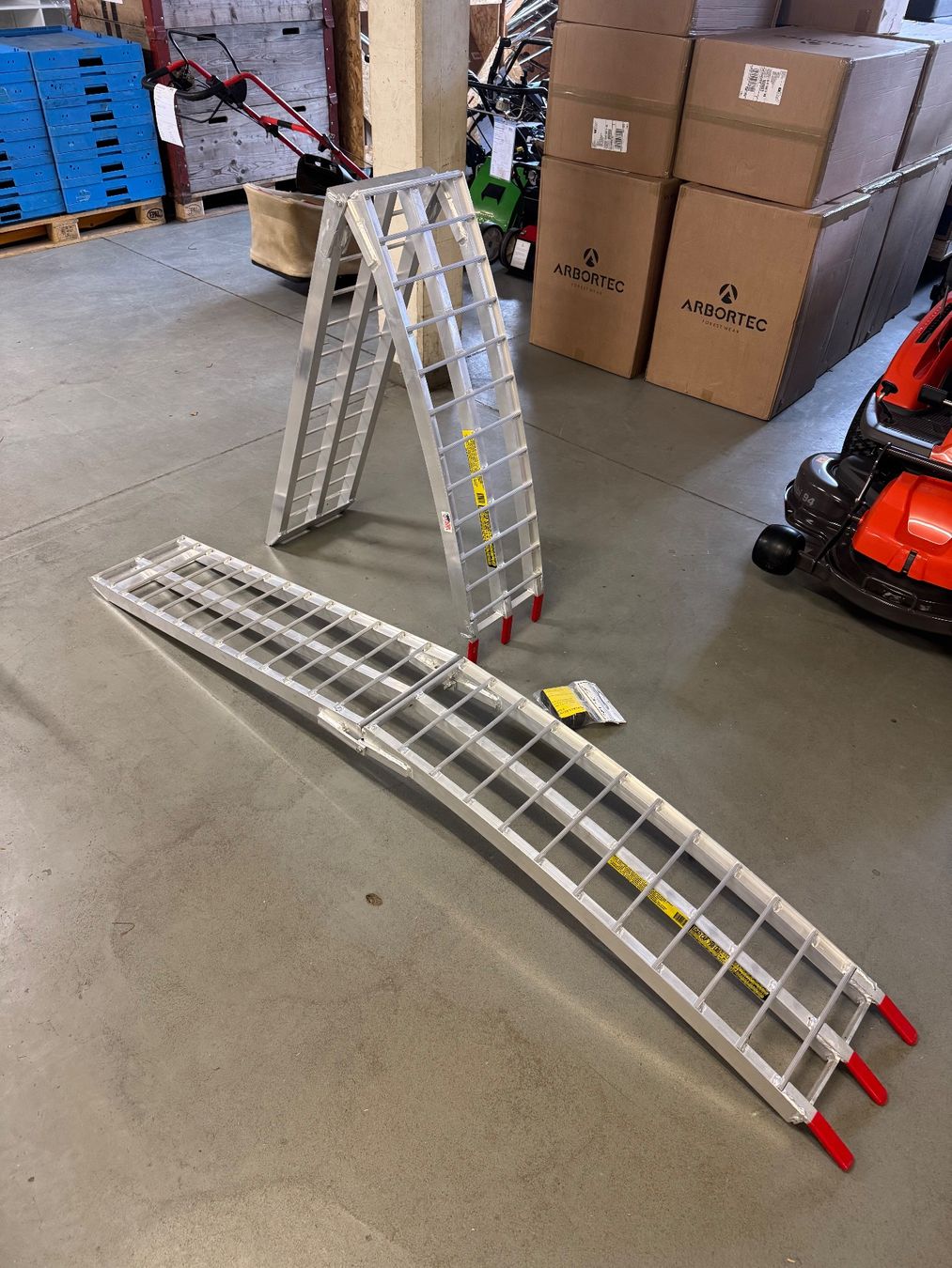 Rampe di accesso: FIVE STAR ALUMINIUM-VERLADERAMPEN 712F – Nuovo (secondo la descrizione) da Lenzburg venduto da billistar