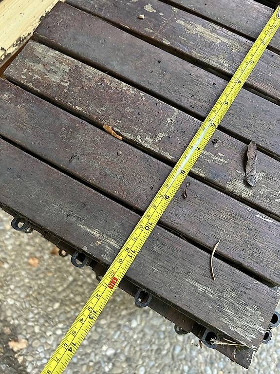 Rivestimenti per pavimenti: Holzfliesen – Usato da Bern venduto da jonathanconconi 4