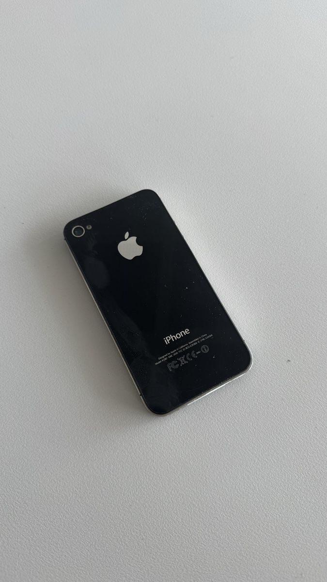Apple Handys / Smartphones: iPhone 4  – Gebraucht aus Zürich von AliciaMiller 1