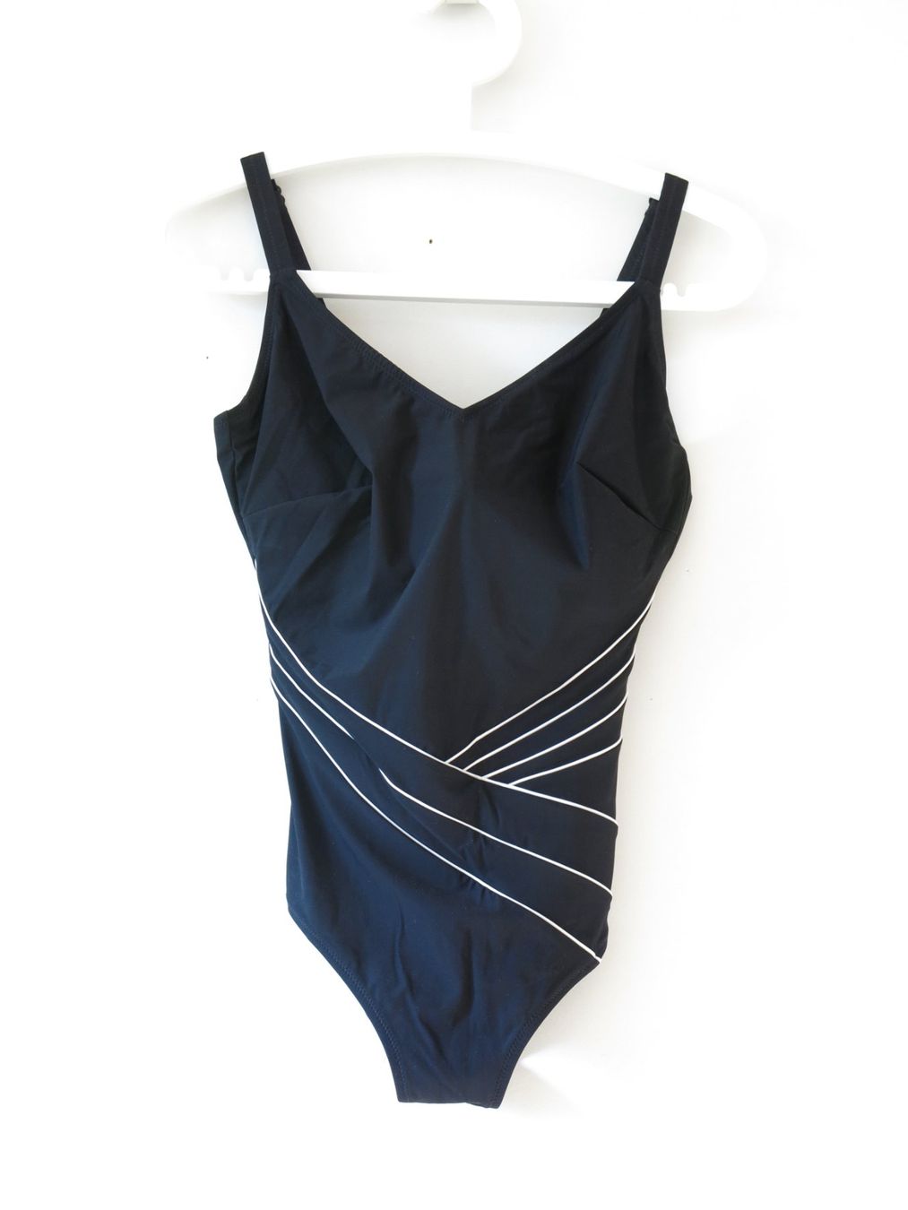 Costumi da bagno & Bikini: Maillot de bain Charmline bonnet D-E – Usato da Neuchâtel venduto da heloisa 3