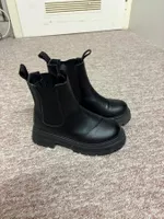 Stiefel schwarz