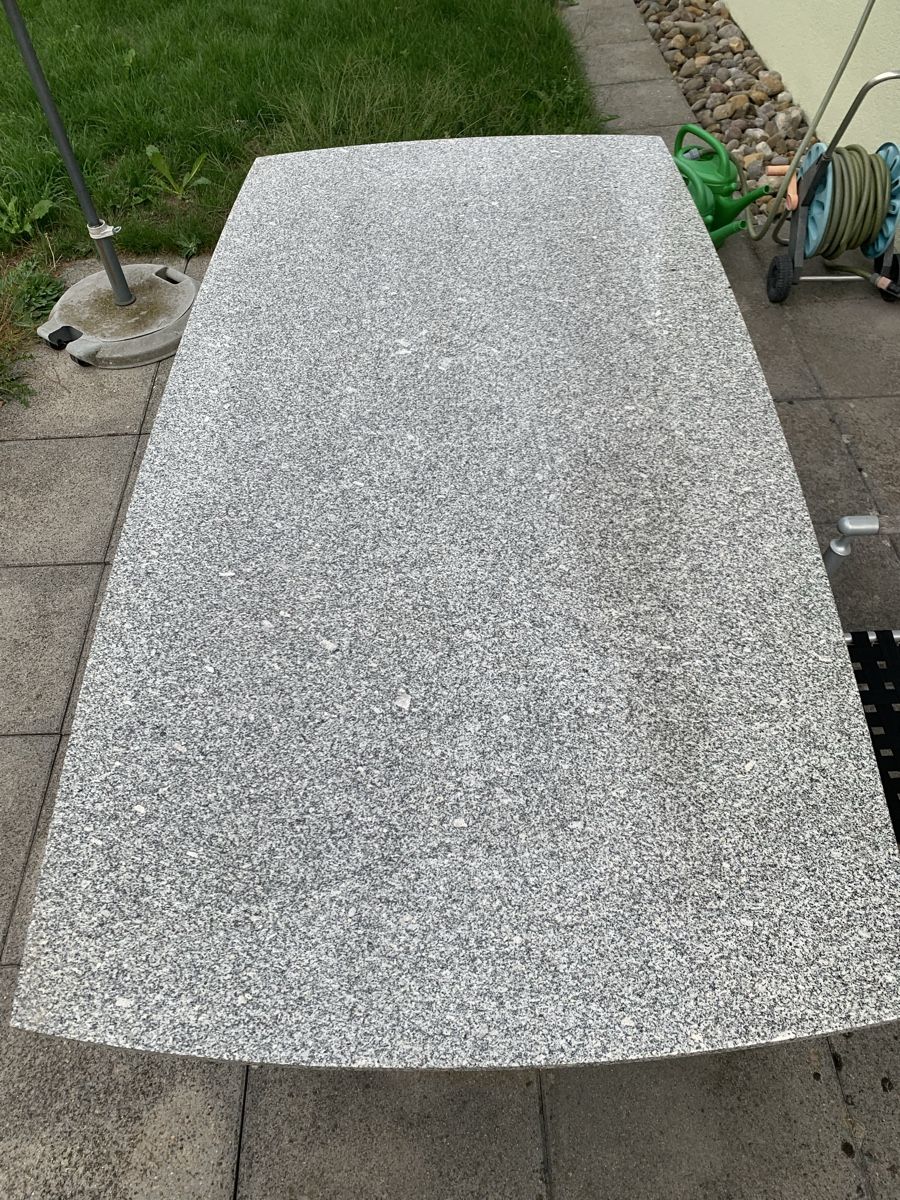 Tische: Gartentisch Granitplatte – Gebraucht aus Herisau von the_2fns 5