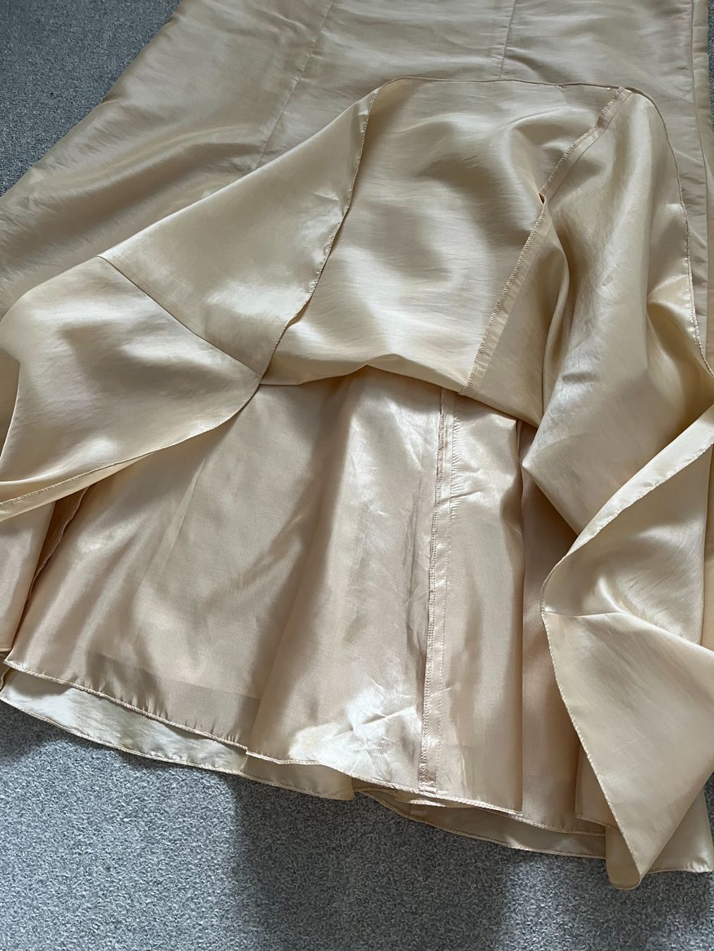 Vestiti: Abendkleid ModissaGlam Gr 40 – Usato da Rekingen AG venduto da Barmaleus 2