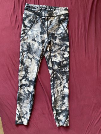 Legging nike Running gr. XS wie neu