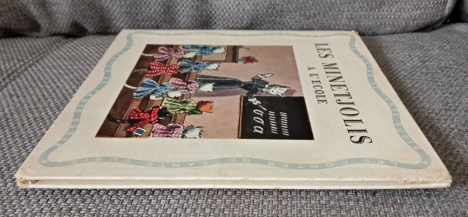 Bücher: Marcelle Boué, LES MINETJOLIS À L'ÉCOLE . 1952 – Gebraucht aus Le Locle von borgespatricia 3