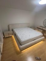 Bett mit Nachttischen und Frisiertisch Set Beige