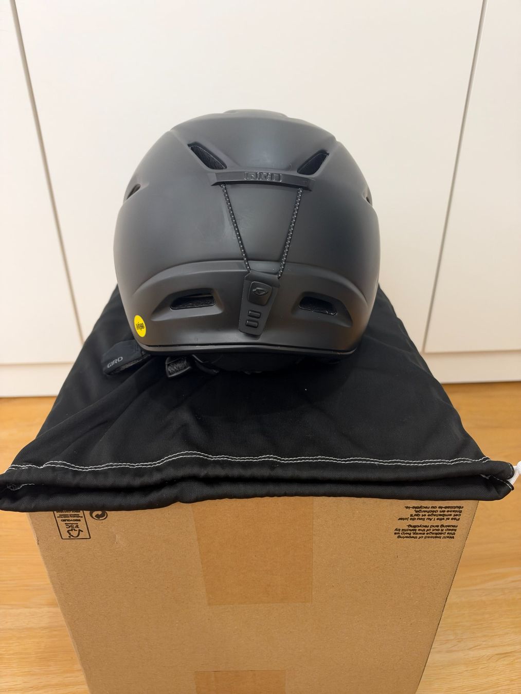 Giro Helme: Giro Skihelm Grösse S, Union mit Mips Technology – Gebraucht aus Meilen von manukau 1