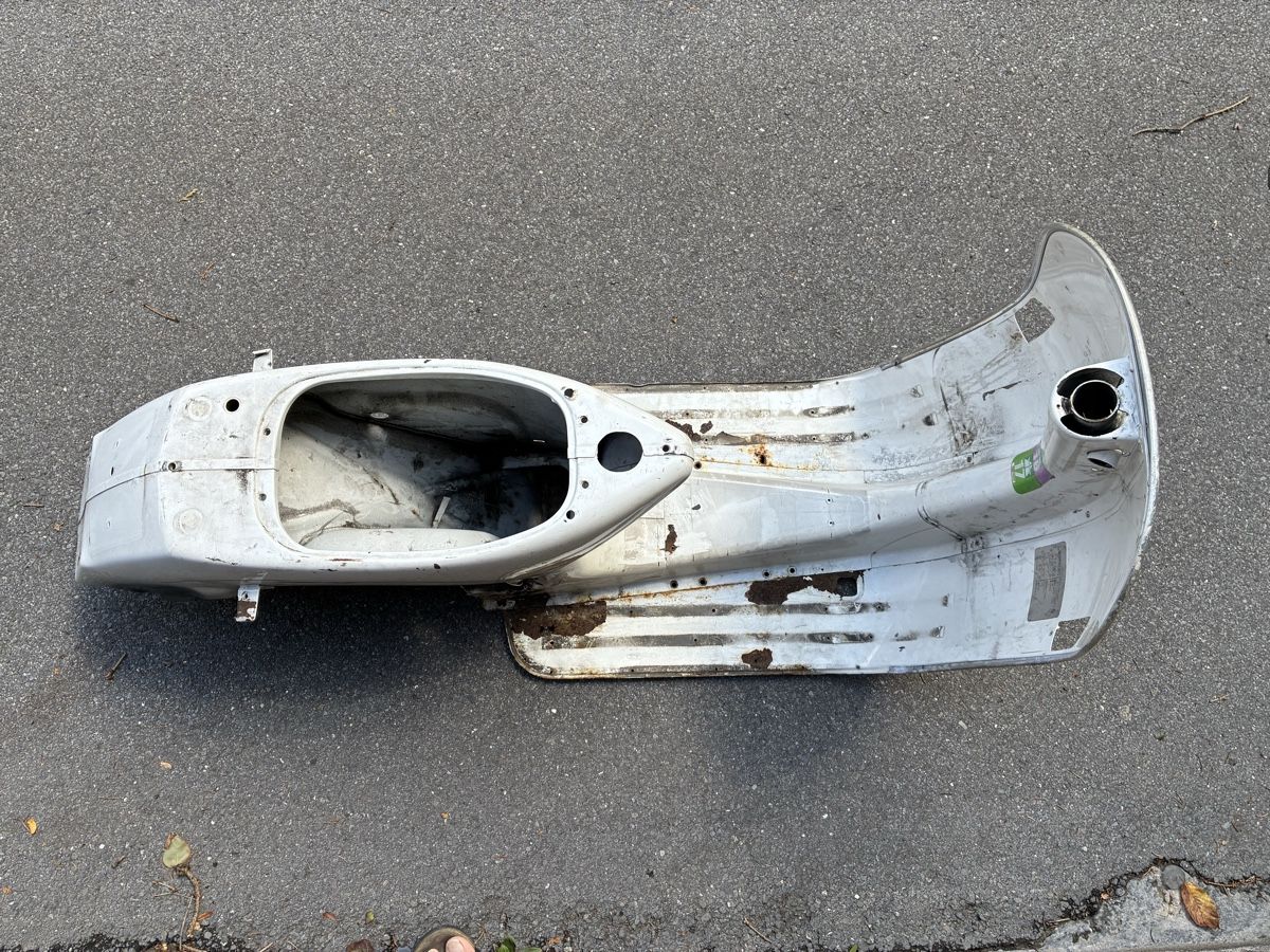Vespa Accessori per altri veicoli: Vespa PX 125 Rahmen – Difettoso da Zug venduto da zidi01 5