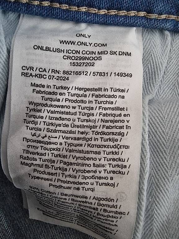 Jeans: ONLY BLUSH GR. L/32 – Usato da Kölliken venduto da mae_rld9 2