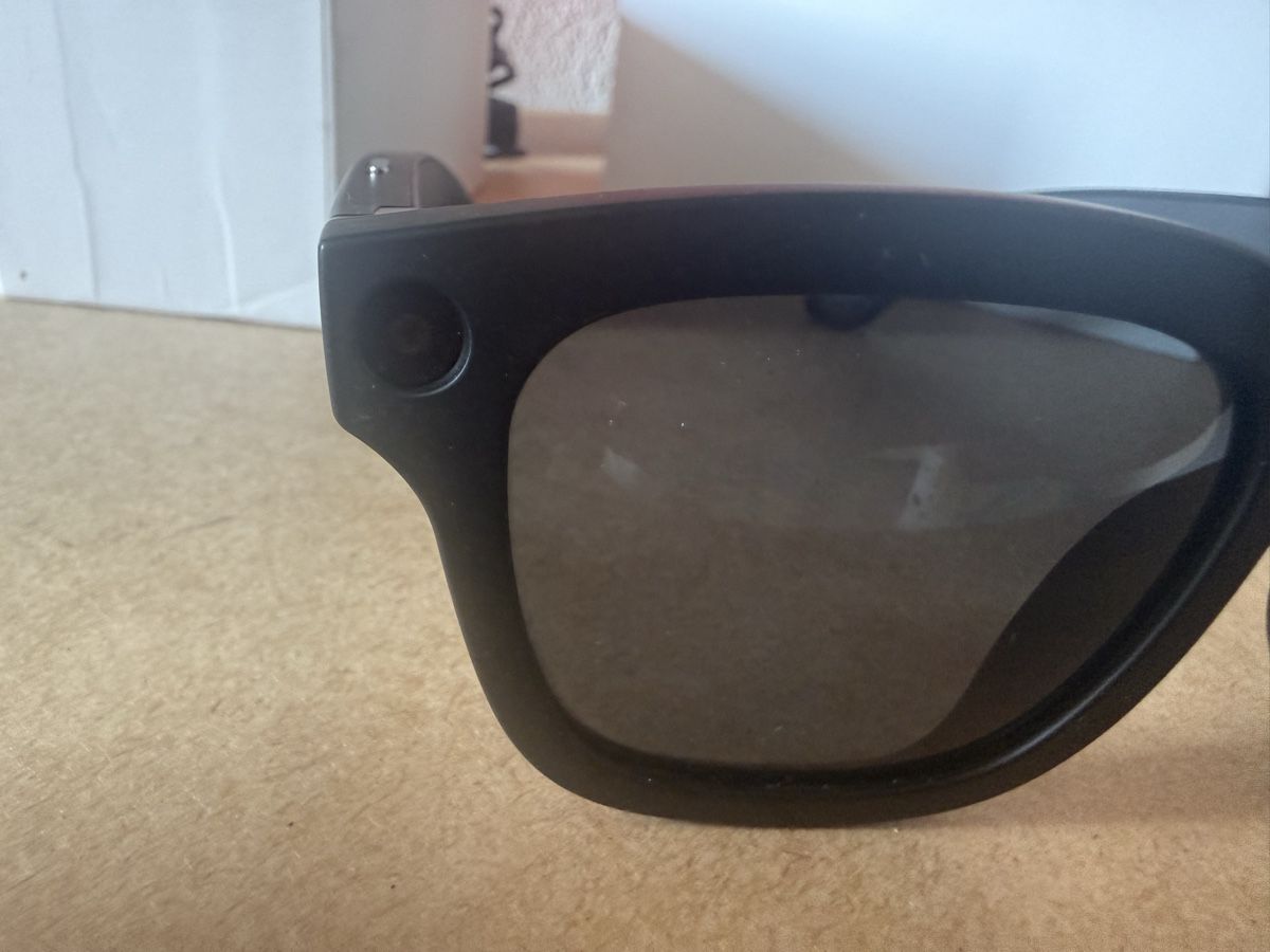 Lunettes & Verres: Sonnenbrille  mit Kamera schwarz NEU – Neuf (Voir description) à stans par zie_m2nf 4