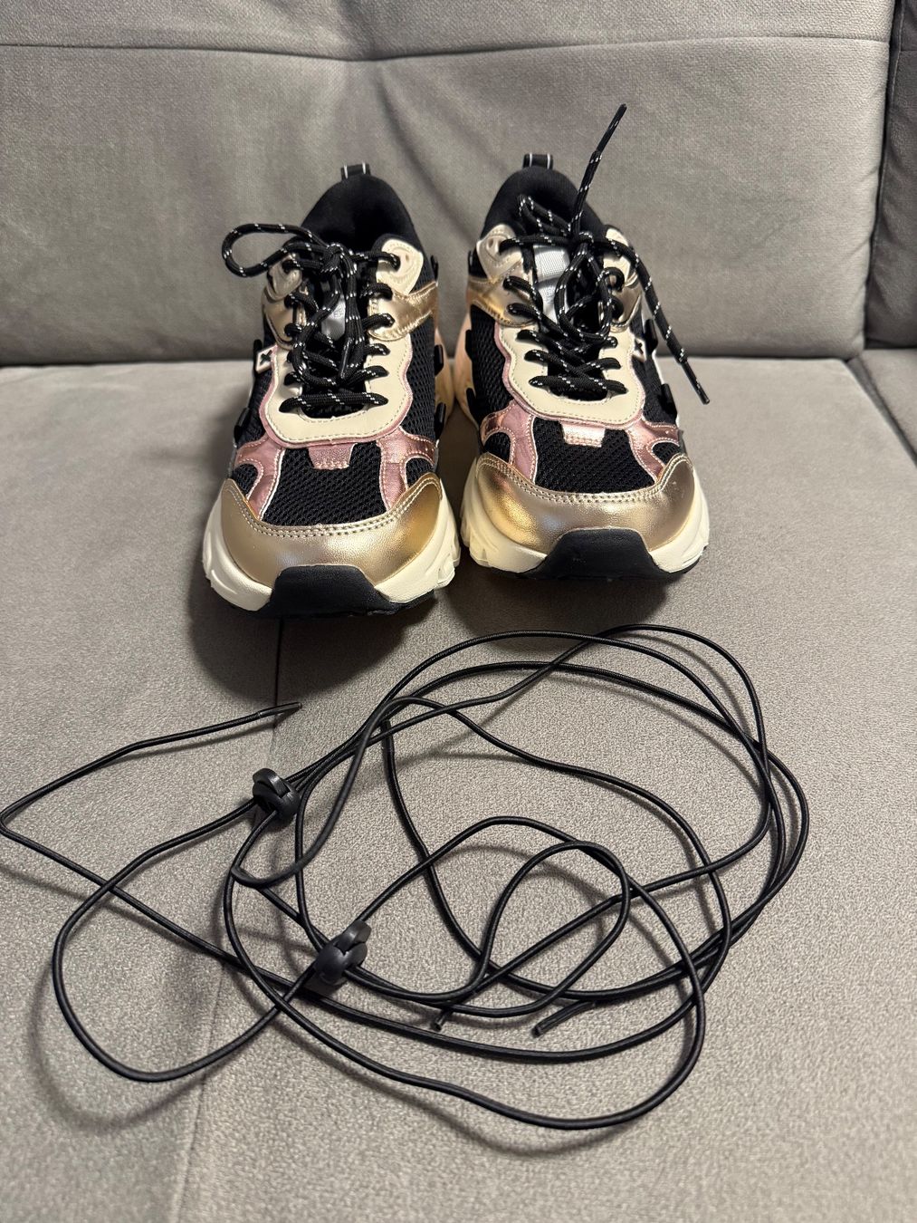 Scarpe da donna: XTI DAMEN SCHUHE GR.41 NEU – Nuovo (secondo la descrizione) da Uster venduto da SAMMELPOST 4