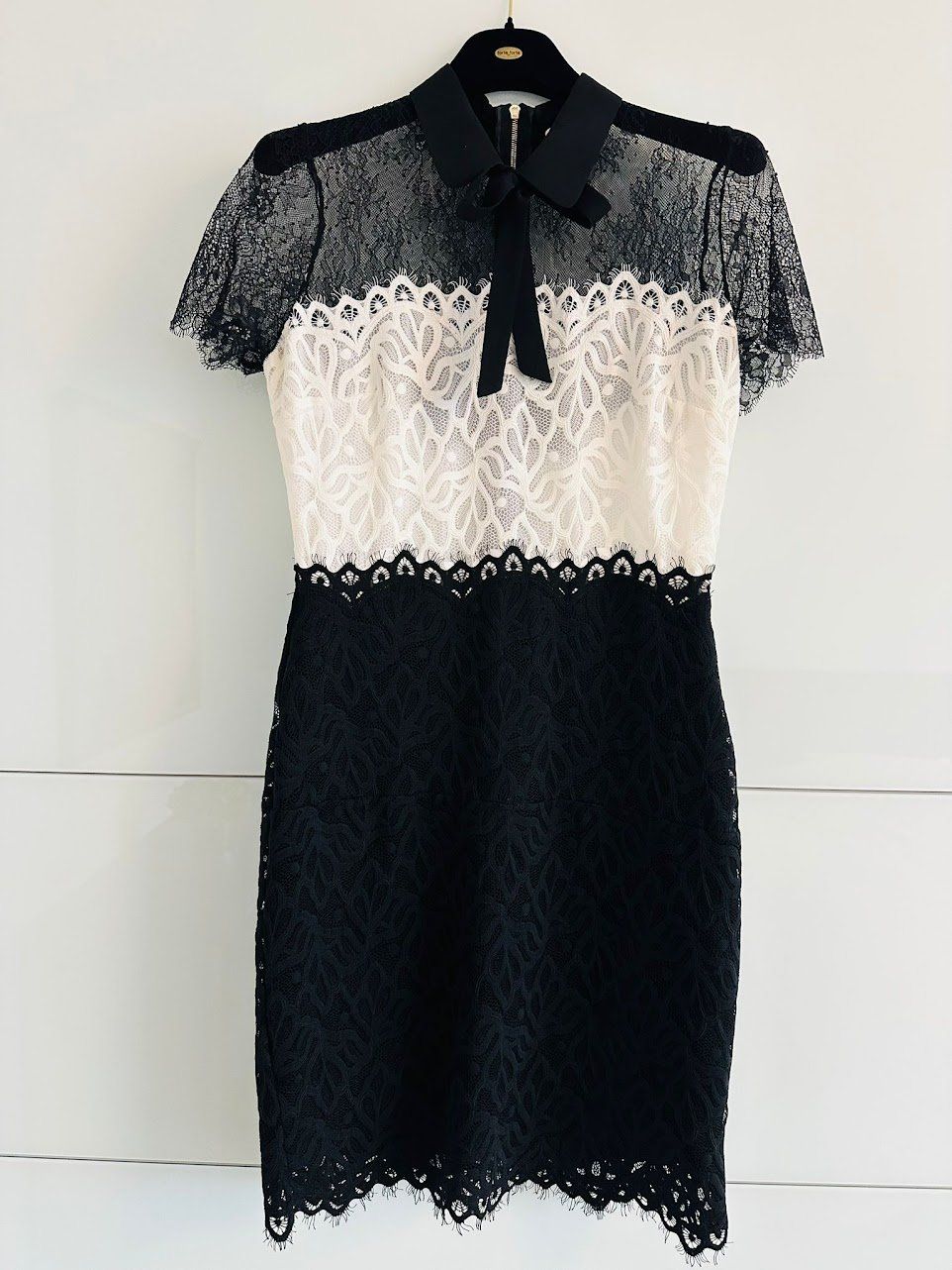 Kleider: Festliches Kleid von Sandro – Gebraucht aus Ostermundigen von Madcop