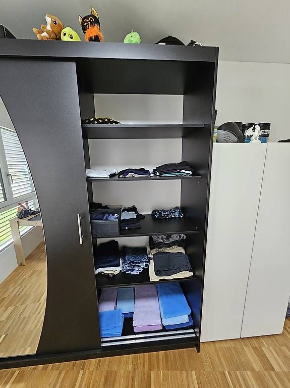 Armadi: Kleiderschrank mit Spiegel – Usato da Malters venduto da mar_gf6t 3