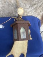 Wandlampe Hirschgeweih mit Laterne Metall rostfarben
