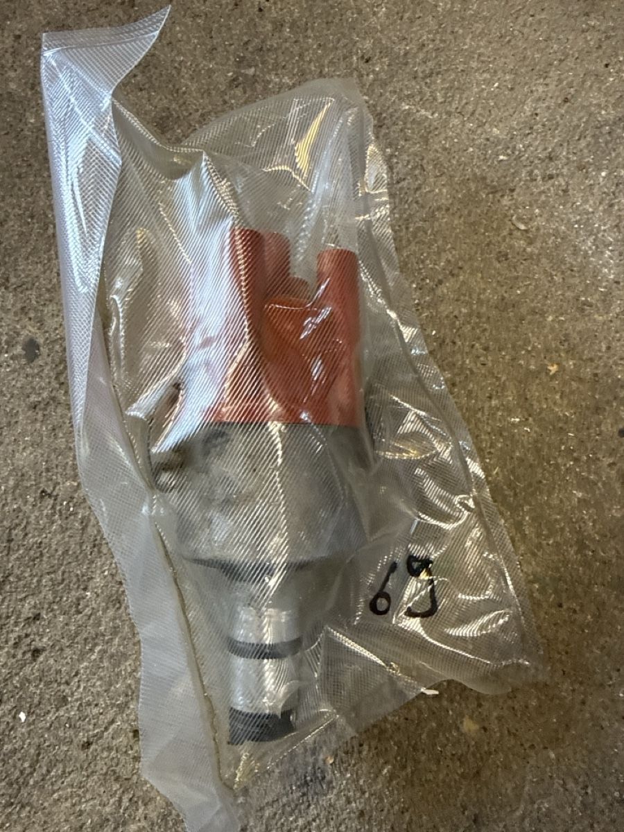 Porsche Tutti pezzi di ricambio auto: Porsche 914 zündverteiler  – Usato da Alten venduto da h2709 1