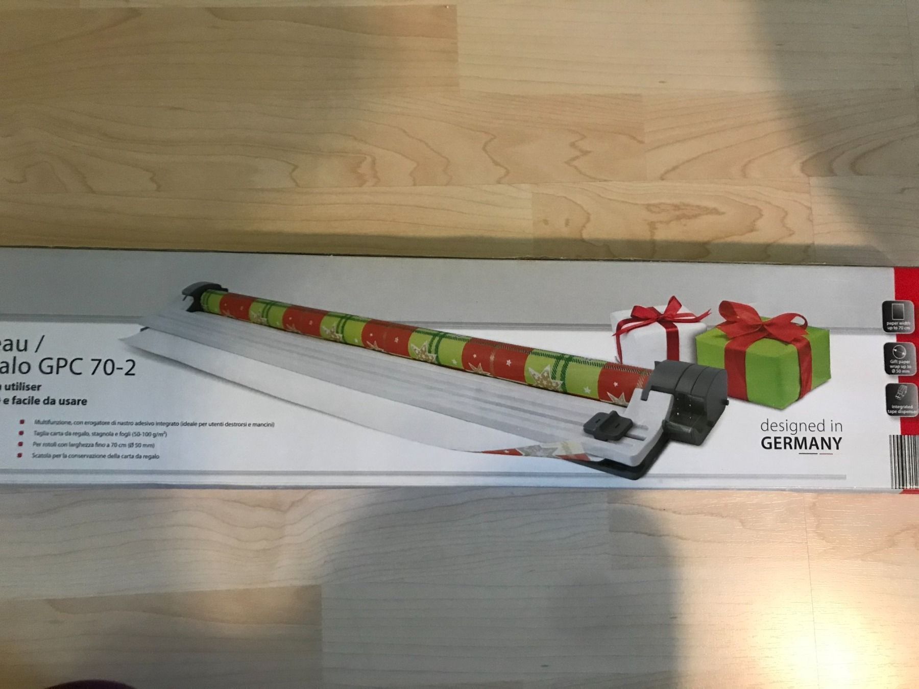 Carta: NEU! Geschenkpapier Schneider – Nuovo e nell'imballaggio originale da Basel venduto da JJ.Elena 1