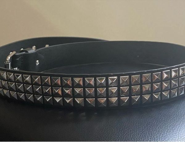 Ceinture En Cuir Clair PROMOD Avec Rivets - Couleur Taupe, Taille S, Neuve Avec étiquettes
