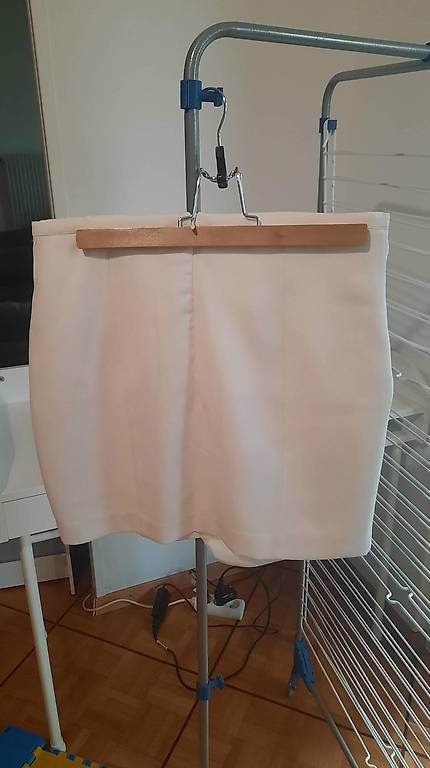 Gonne: Jupe blanche IKKS 36 38 – Usato da Vevey venduto da gui_9x5l 1