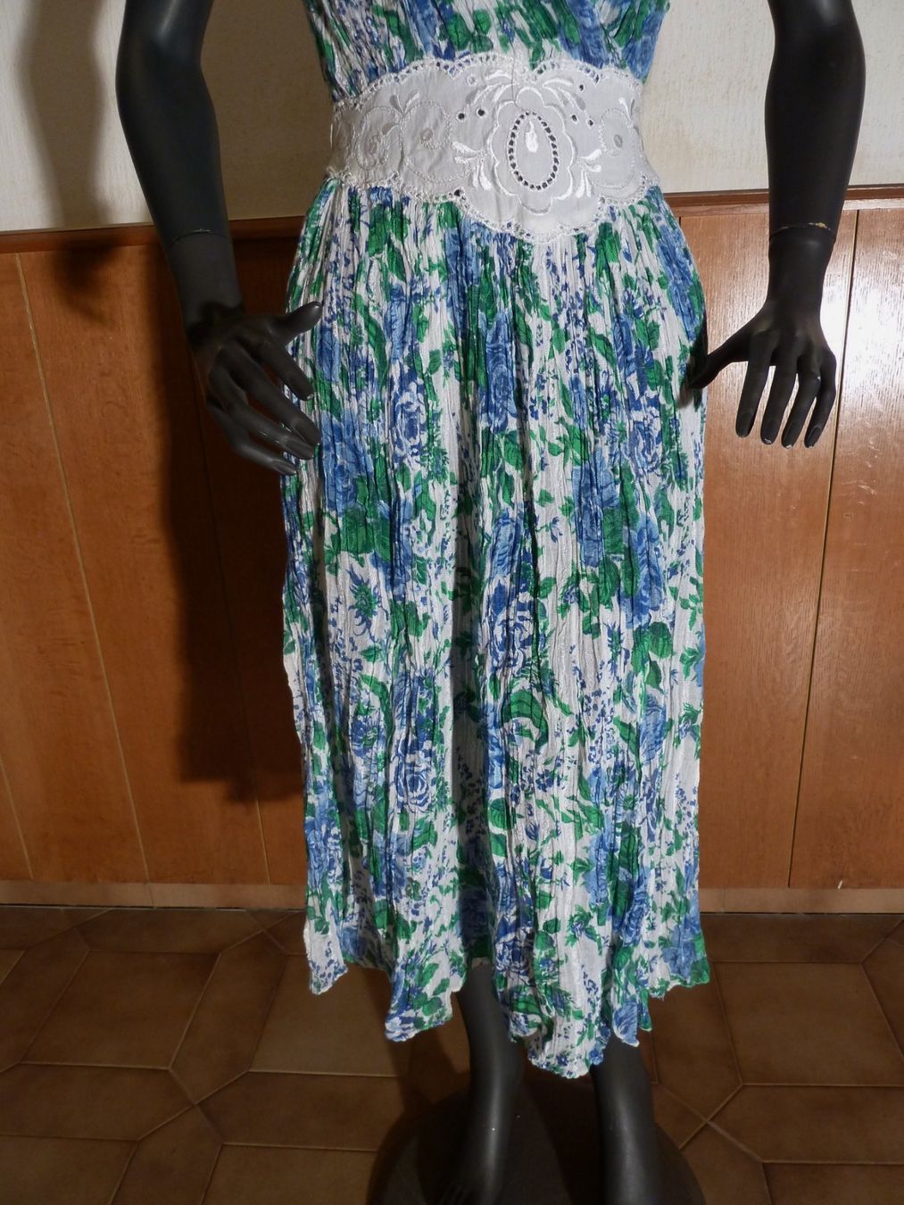 Vestiti: Neuware Sommerkleid blau – Nuovo e nell'imballaggio originale da Bure venduto da 1319 2