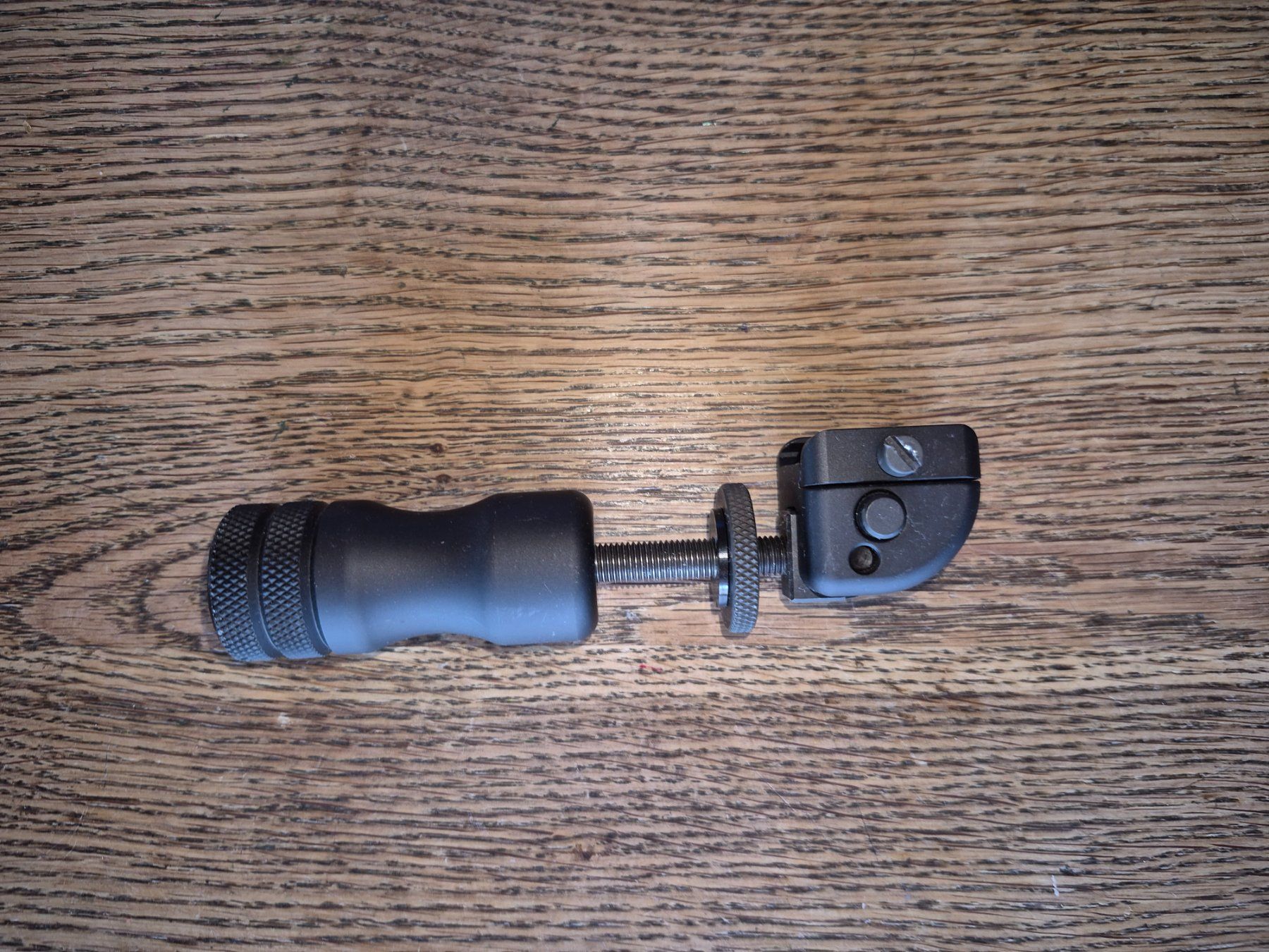 Altro in Decorazioni & Accessori: Monopod von Accu-Shot – Usato da Gümmenen venduto da Schneckenhaus