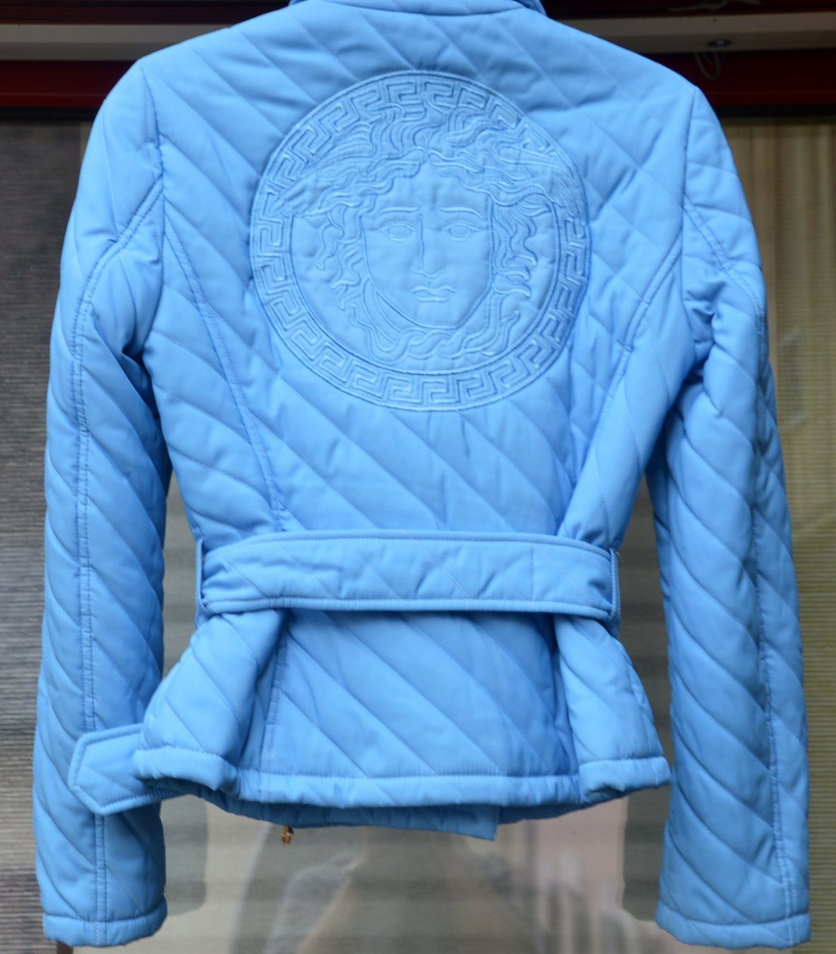 Versace Giacche: Jacke Gianni Versace veste.36 Vintage – Usato da Collonges venduto da Auganien 1