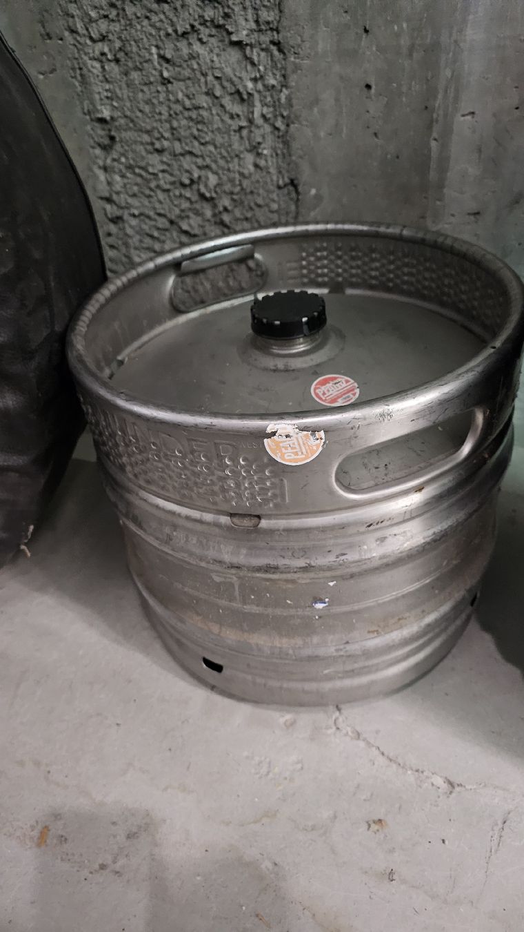 Accessori: Edelstahl Bierfässer – Usato da Rheinfelden venduto da Moeoep 2