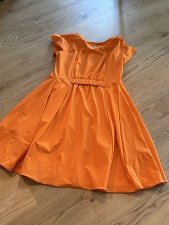 Orange high  Kleid Grösse M guter Zustand