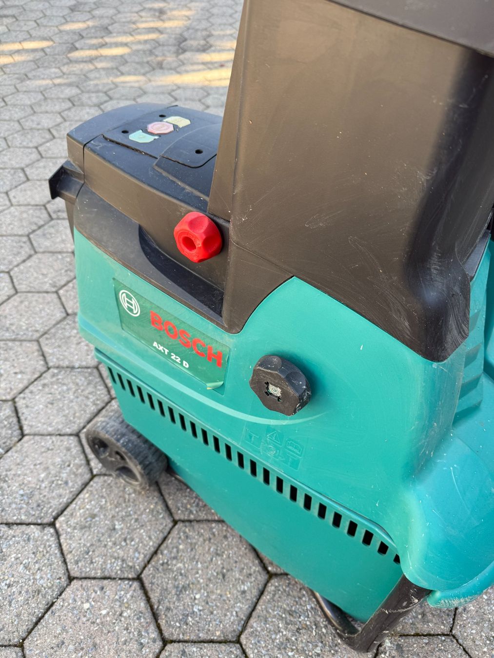 Bosch Trinciatrici: Gartenhäcksler Bosch AXT 22 D – Usato da Niederwil AG venduto da markus.peterhans 2