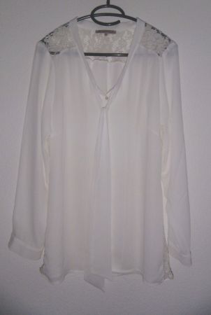Bluse m. Spitzen, Weiss od. Schwarz, Gr. 40 *ANNA FIELD* NEU