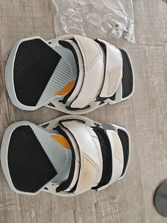Manettes: Core Union Pro Pads & Straps – D'occasion à Roggwil TG par Much58 2