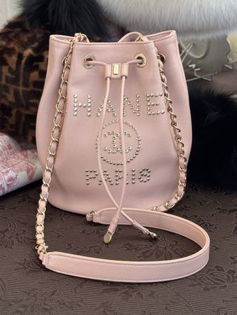 Chanel Sac Seau Deauville 2019