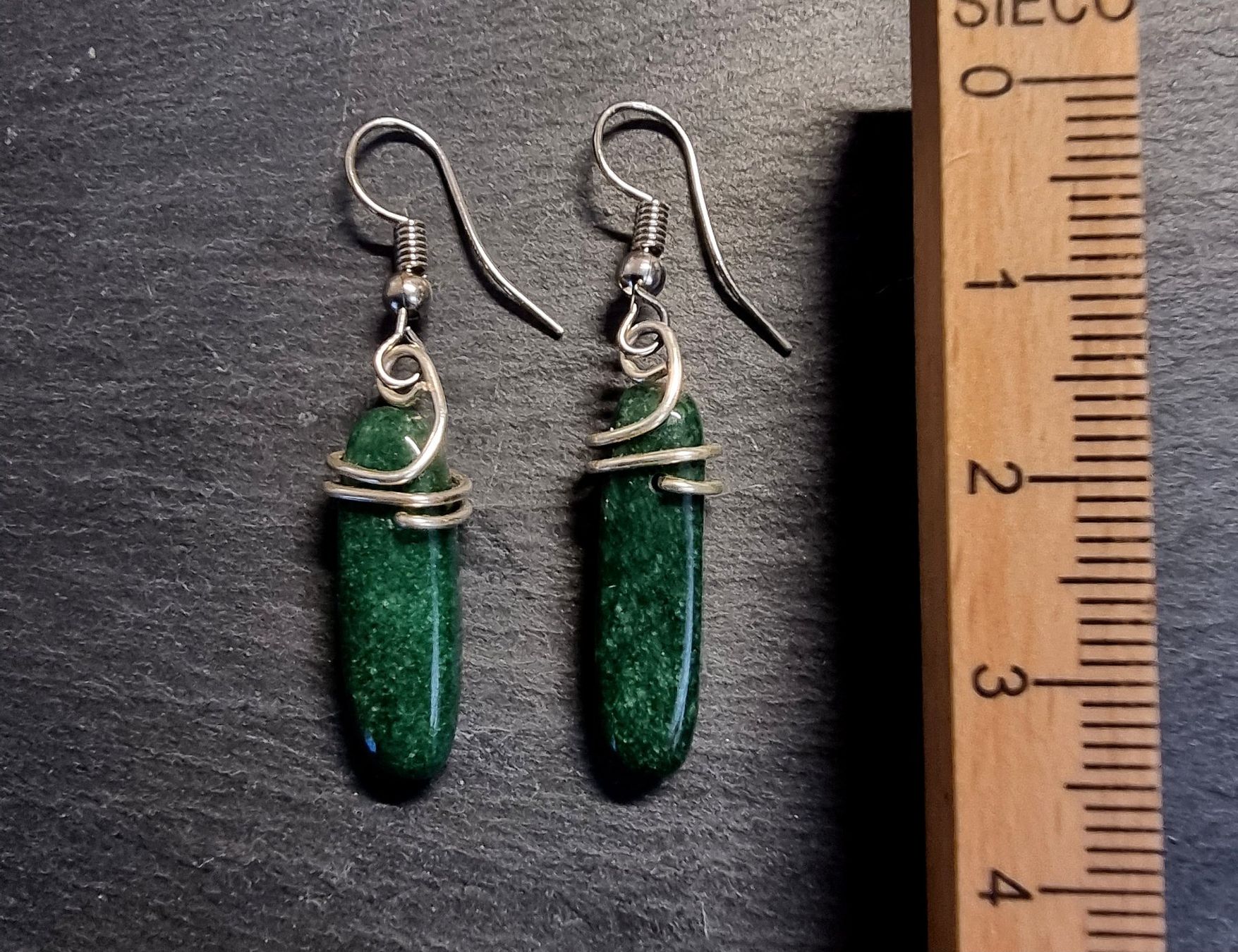 Orecchini pendenti & Orecchini a lobo: Boucles d'oreilles argentées/Jade – Usato da Veyrier venduto da Leilazizou 1