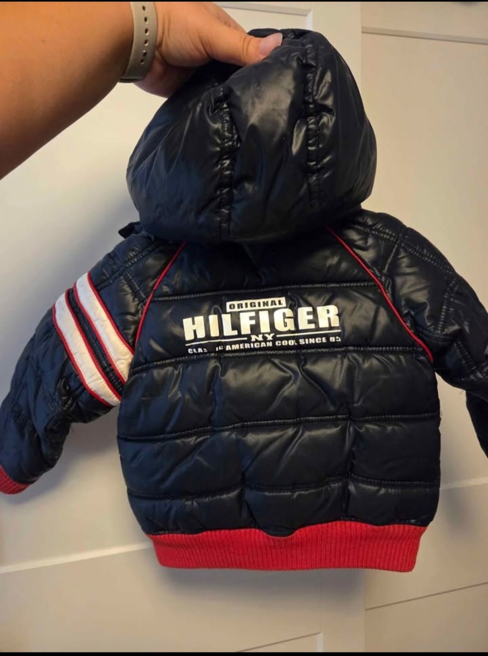 Tommy Hilfiger Jacken & Mäntel: Tommy Hilfiger gr.92 – Gebraucht aus Naters von sil_cfh5 1