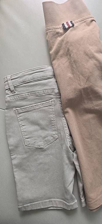 Lotti di vestiti: Burberry  Daks , Mango  – Usato da Zürich venduto da joo_hrd5