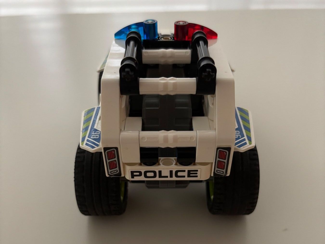 Lego Kit di costruzioni: Lego Technic 42047: Police Interceptor – Nuovo (secondo la descrizione) da Zürich venduto da steph27030 3