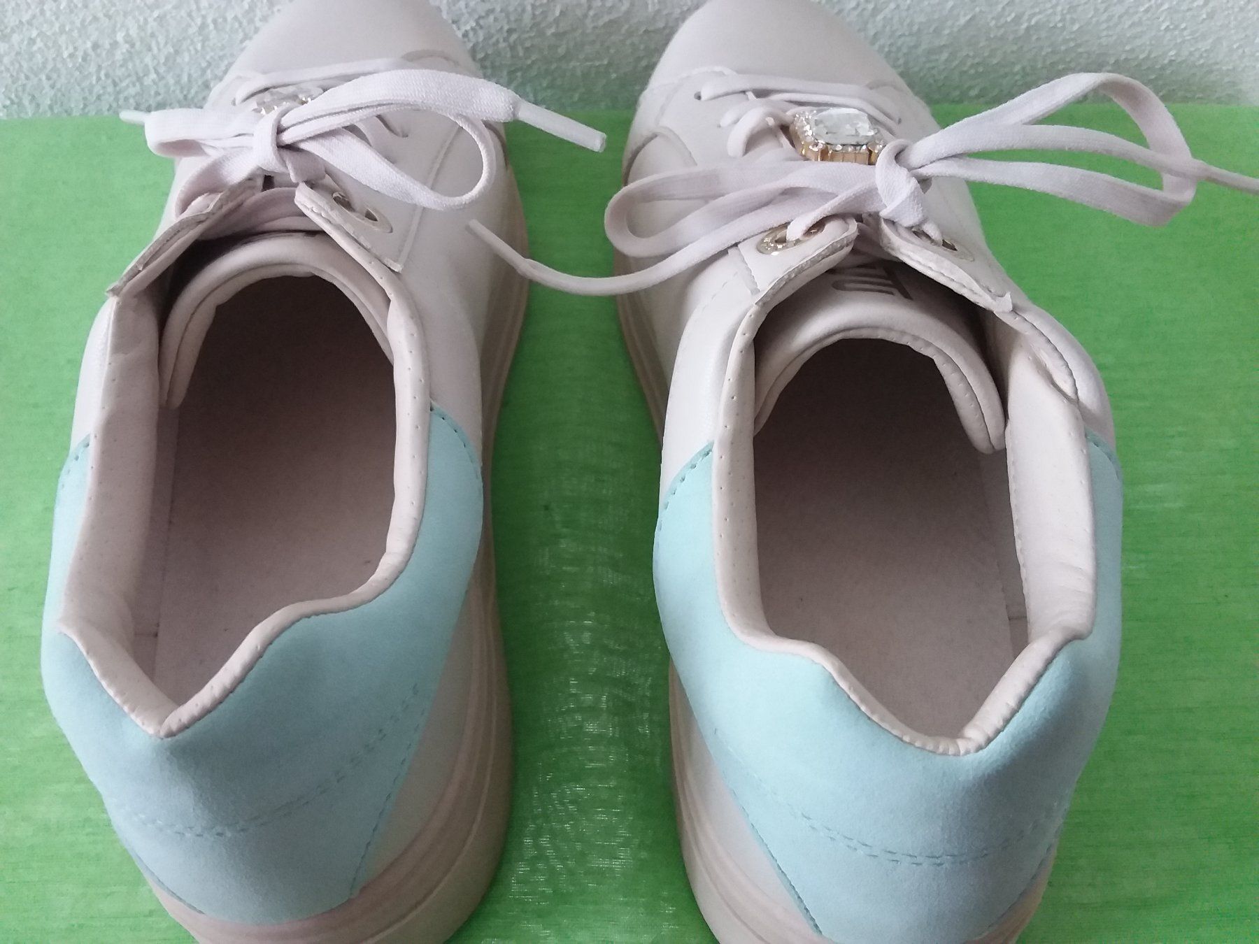 Bagatt Scarpe da donna: BAGATT Sneakers Gr 40 – Usato da Uitikon Waldegg venduto da Risibisi7 4