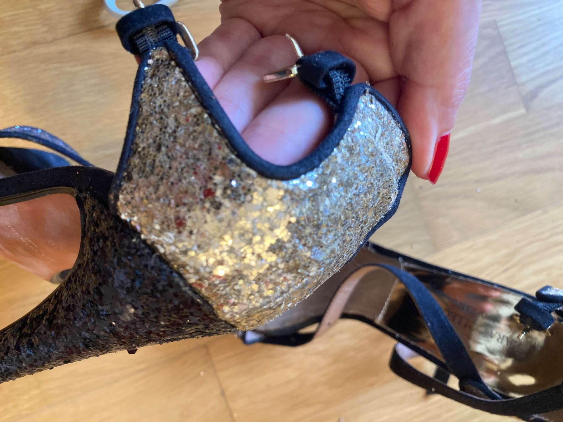 Zara Scarpe da donna: Festive sparkly Sandals, Zara Basics 2012 – Usato da Luzern venduto da AM2nd 7