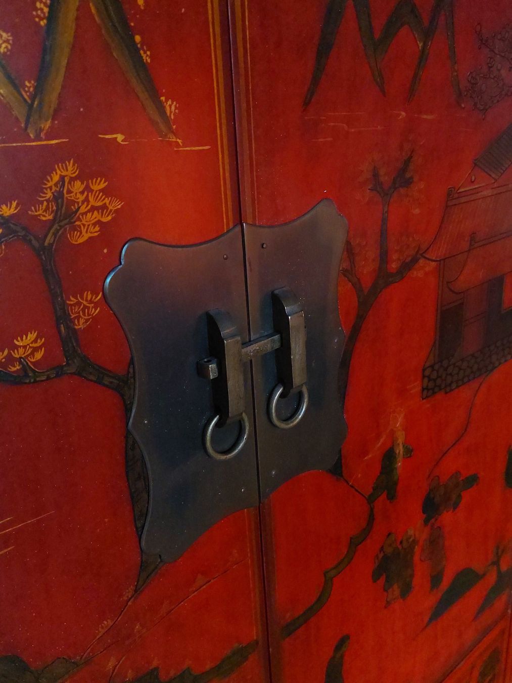 Armadi: Asiatischer Schrank rot – Nuovo (secondo la descrizione) da Cham venduto da mjg1901 3