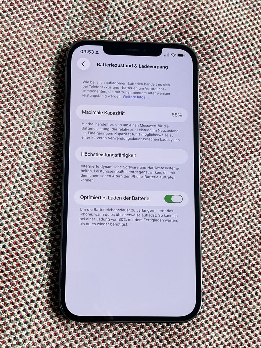 Apple Telefoni cellulari / Smartphones: Apple iPhone 12 Pro Max, 256GB, Schwarz - Top Zustand! – Usato da Luzern venduto da XHotSniperX 7