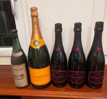 Aus Erbschaft/Hausräumung 5 Flaschen Wein, siehe Bilder