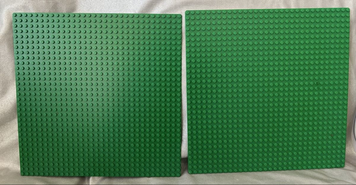 Lego Kit di costruzioni: 2x LEGO Platten 25c25cm – Usato da Winterthur venduto da stella67