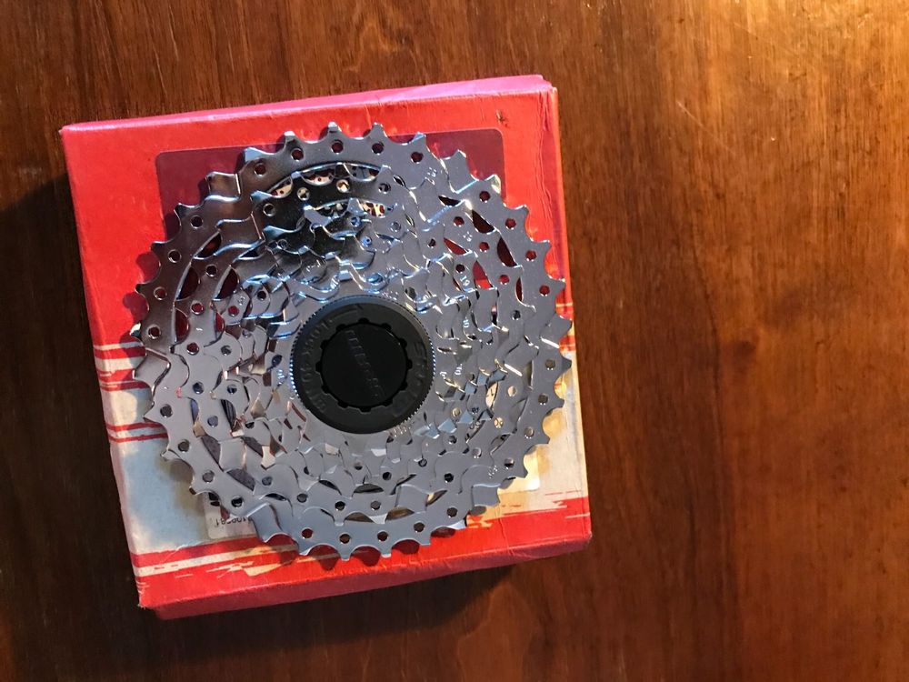 Cassette Sram PG-850 - 8v - Serge DUTOURON S.A