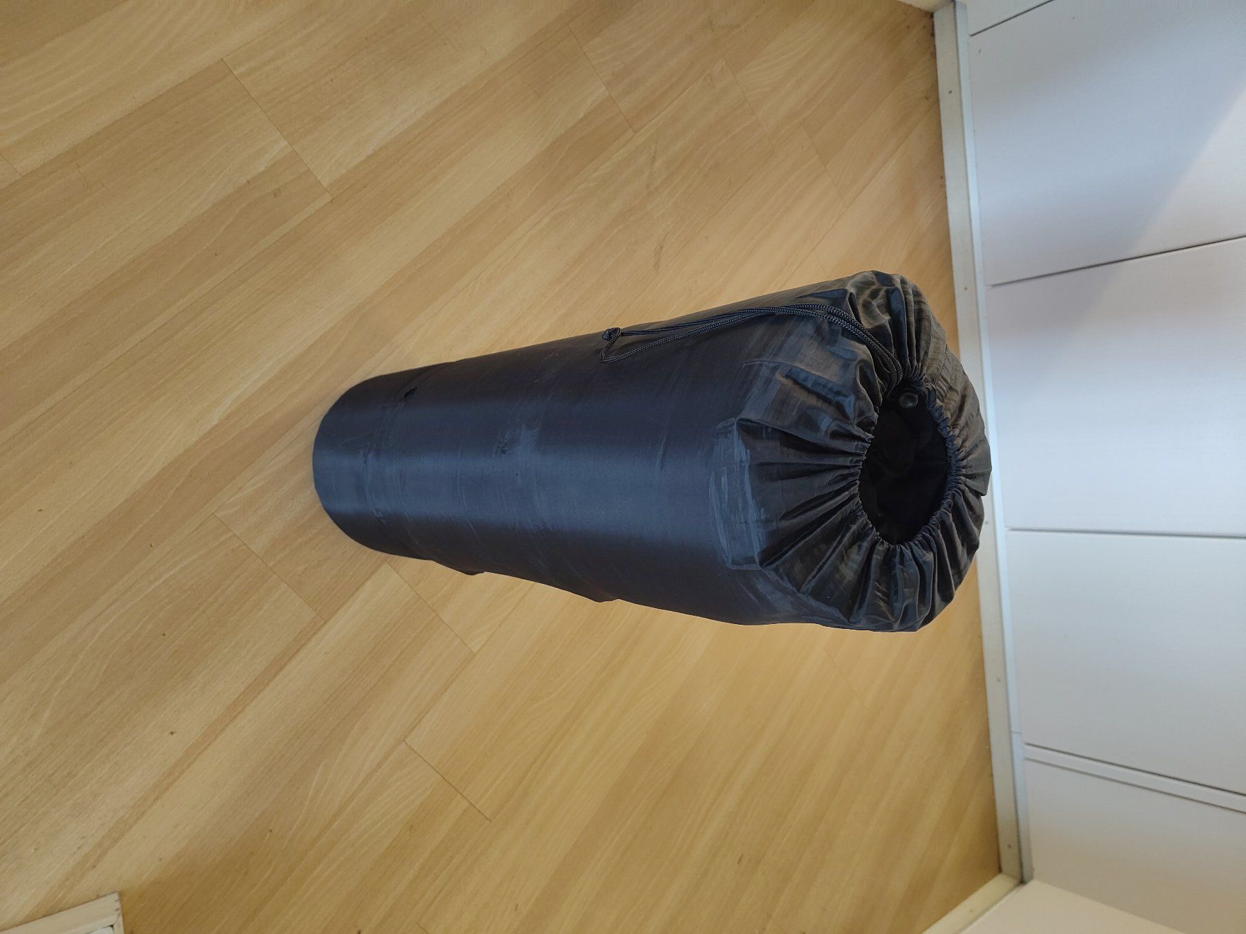 Matelas: 2 Trevolution Liegematten, schwarz, inkl. Sack – D'occasion à Wädenswil par Mallory22 4