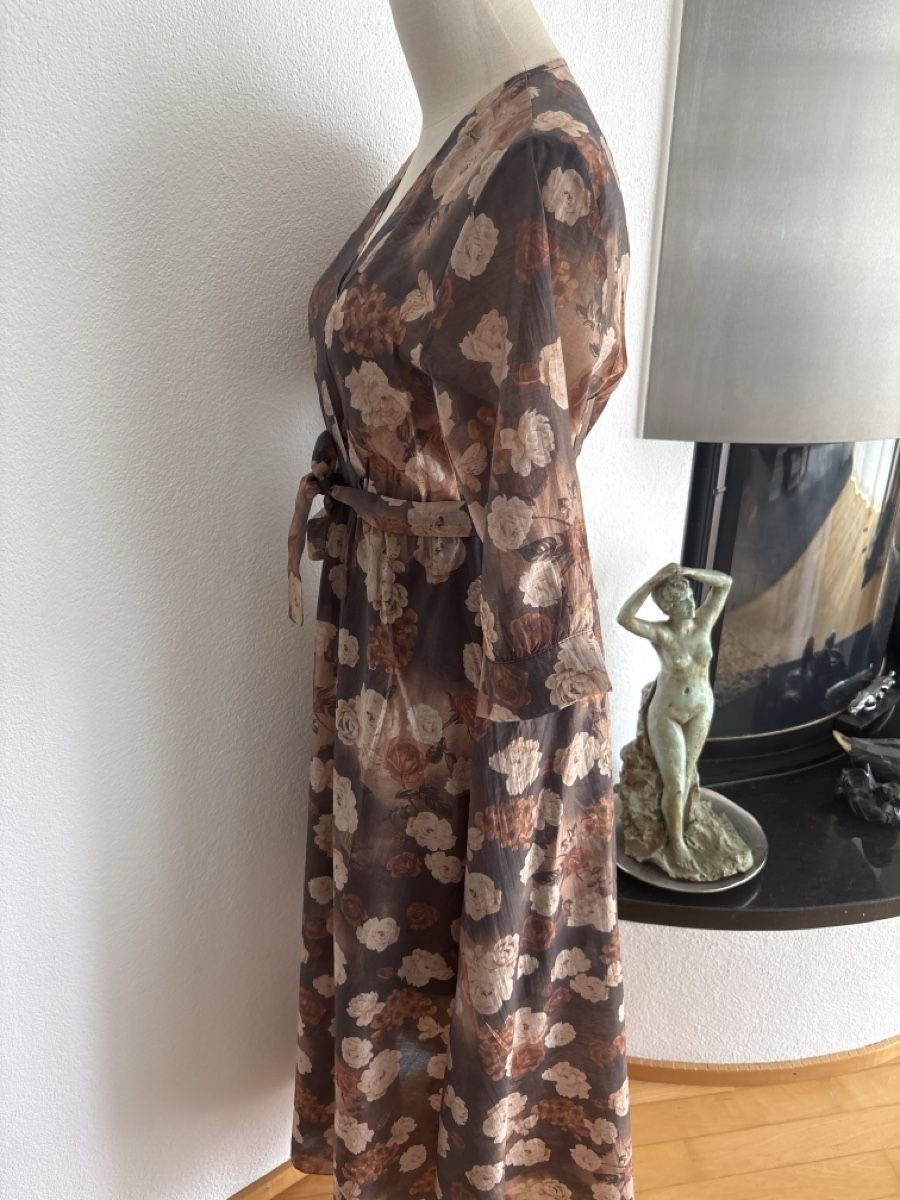 Kleider: Maxi Kleid Gr 36 – Neu (gemäss Beschreibung) aus Embrach von Dmoney 1